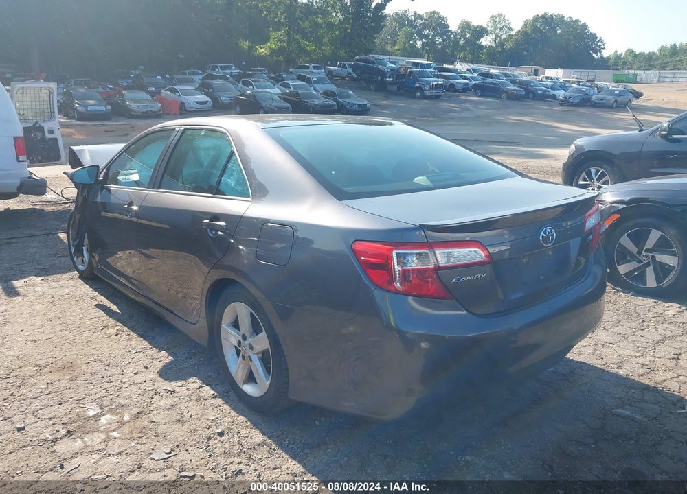 2014 TOYOTA CAMRY SE VIN: 4T1BF1FK8EU841047