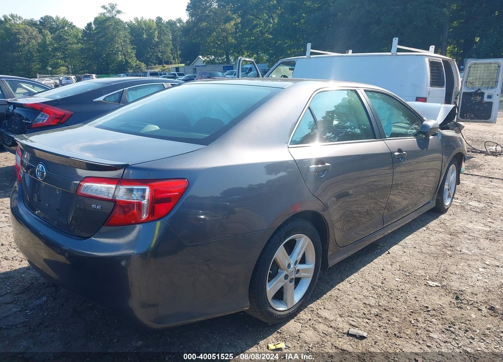 2014 TOYOTA CAMRY SE VIN: 4T1BF1FK8EU841047