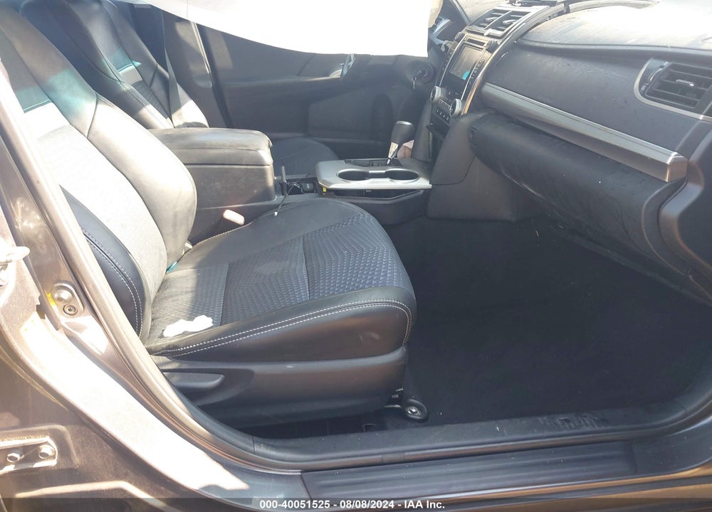 2014 TOYOTA CAMRY SE VIN: 4T1BF1FK8EU841047