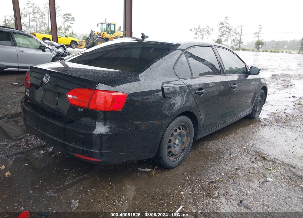 2014 VOLKSWAGEN JETTA 1.8T SE VIN: 3VWB17AJ9EM416880
