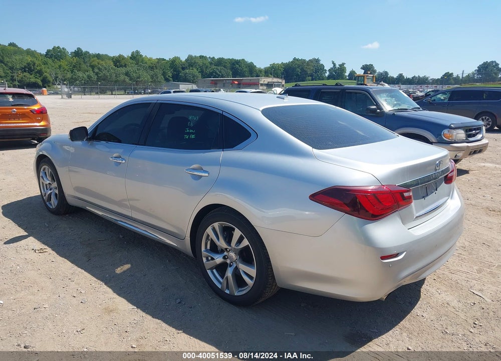 2015 INFINITI Q70L 3.7 VIN: JN1BY1PP8FM600621