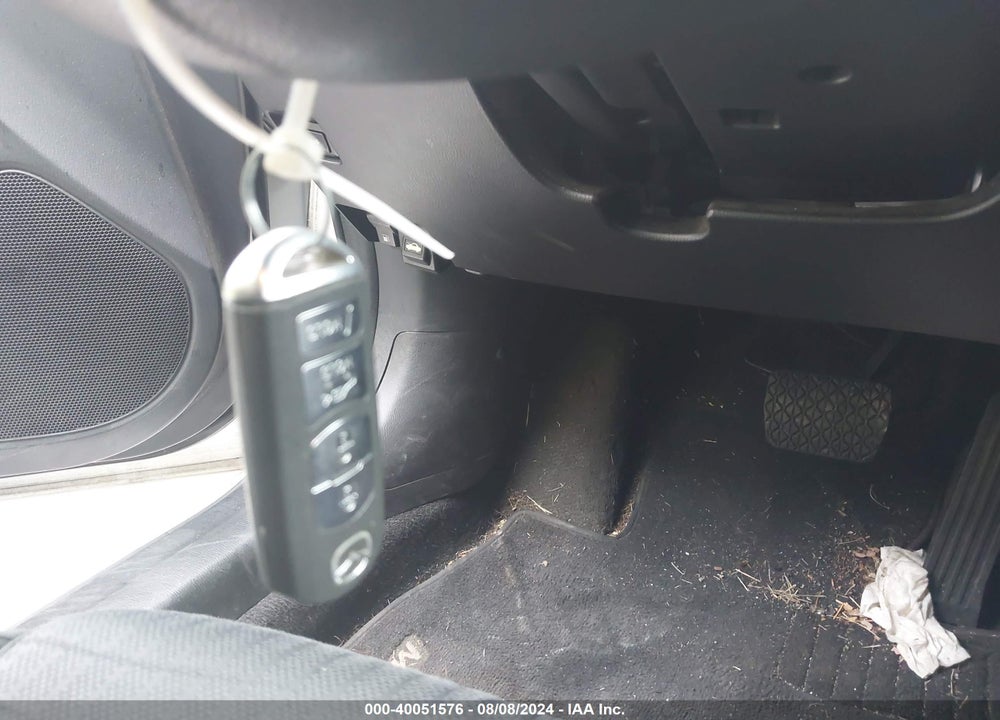 2014 MAZDA 3 I SPORT VIN: JM1BM1U7XE1122053
