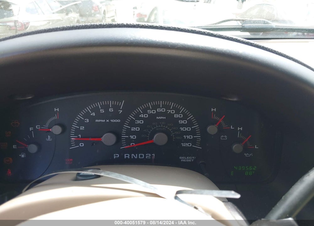 2003 FORD EXPEDITION XLT VIN: 1FMRU15W53LC16309