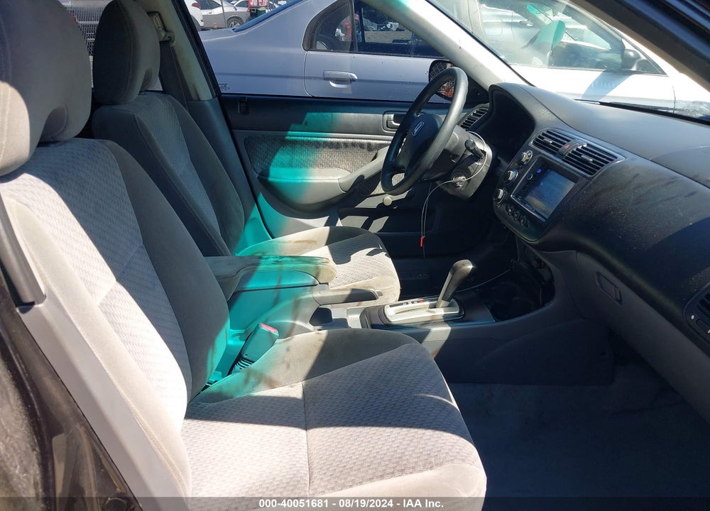 2005 HONDA CIVIC VIN: 2HGES16335H563622