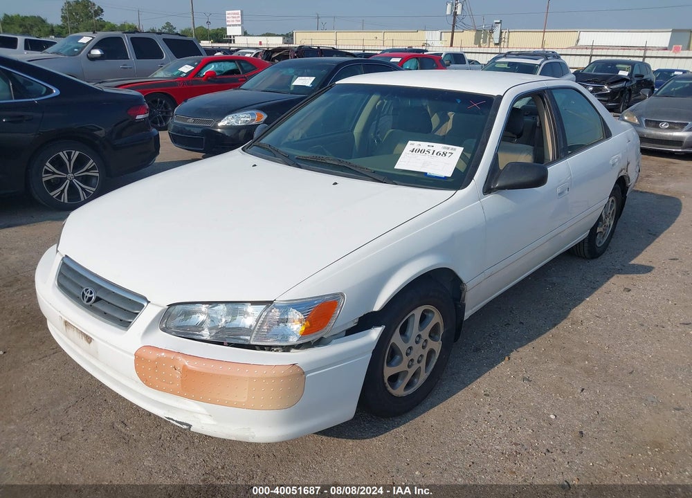 2000 TOYOTA CAMRY LE V6 VIN: JT2BF28K4Y0245963