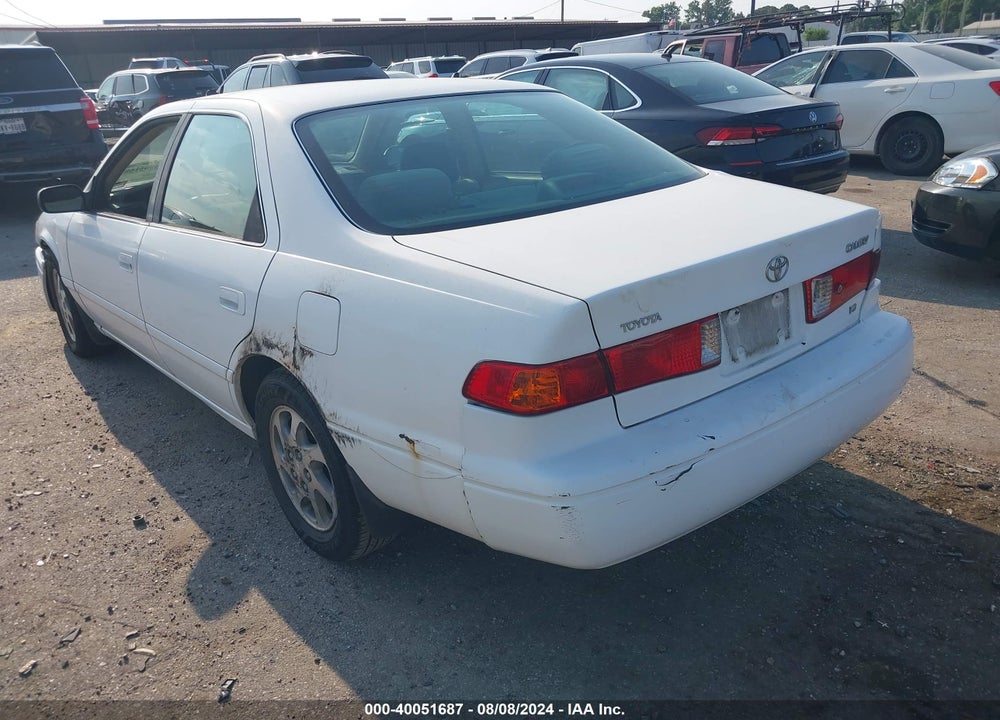 2000 TOYOTA CAMRY LE V6 VIN: JT2BF28K4Y0245963
