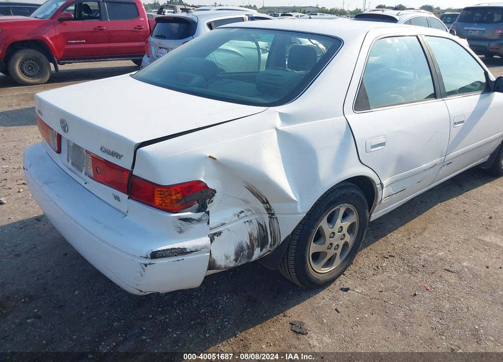 2000 TOYOTA CAMRY LE V6 VIN: JT2BF28K4Y0245963