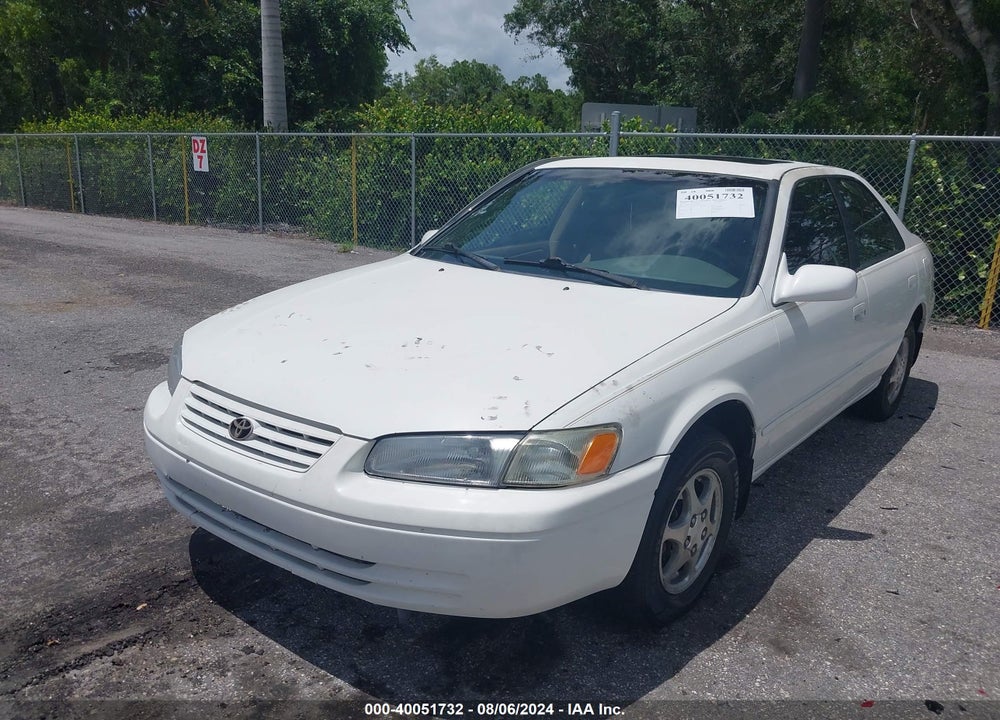 1999 TOYOTA CAMRY LE VIN: JT2BG22K7X0363865