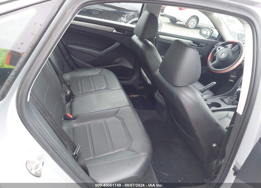 2015 VOLKSWAGEN PASSAT 1.8T LIMITED EDITION VIN: 1VWAT7A35FC075696
