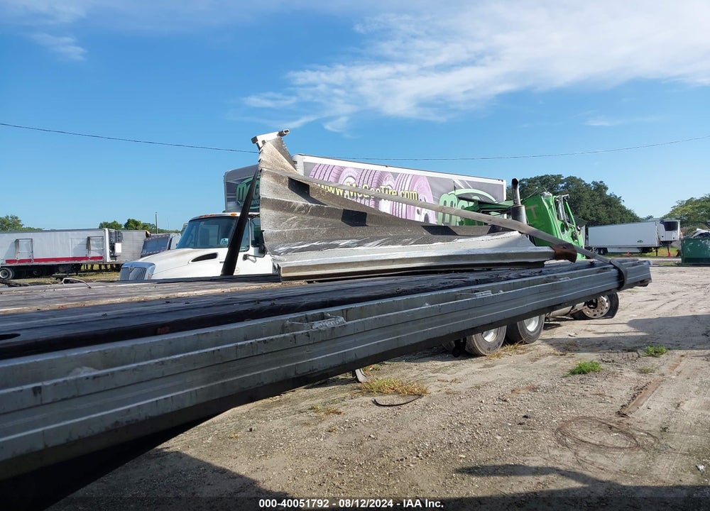 1995 UTILITY TRAILER MFG TRAILER VIN: 1UYFS2455SA377525