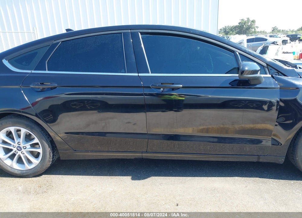 2020 FORD FUSION SE VIN: 3FA6P0HD0LR187781