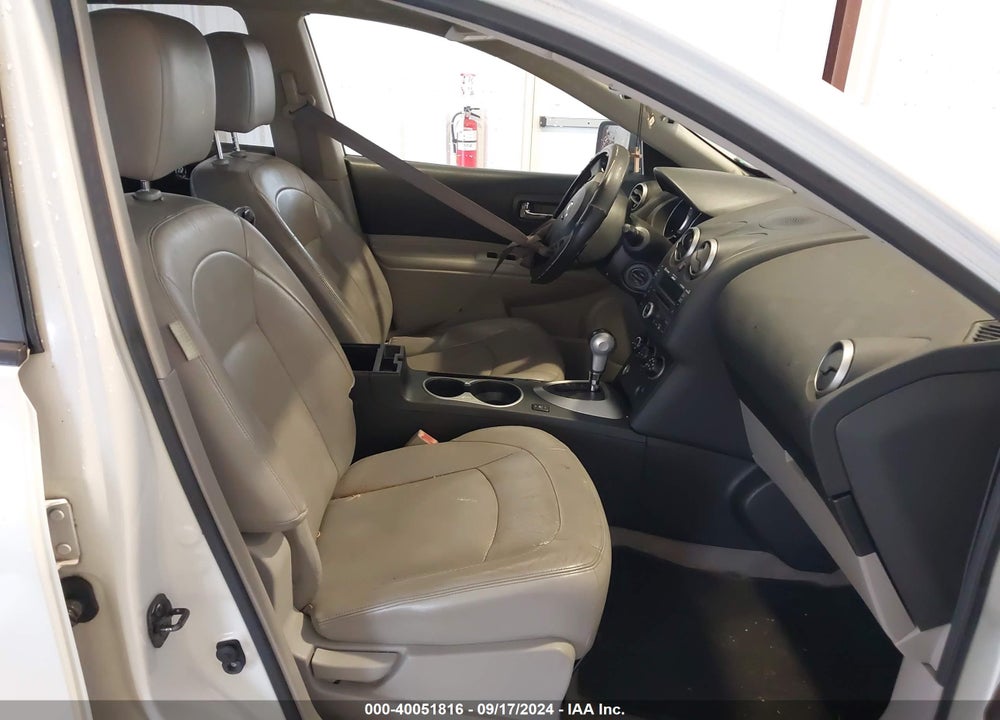 2010 NISSAN ROGUE SL VIN: JN8AS5MV3AW130407