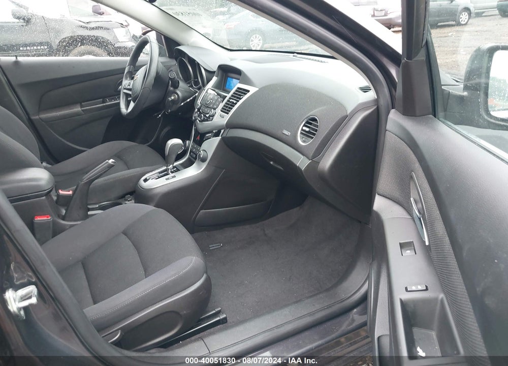 2015 CHEVROLET CRUZE 1LT AUTO VIN: 1G1PC5SB5F7182370