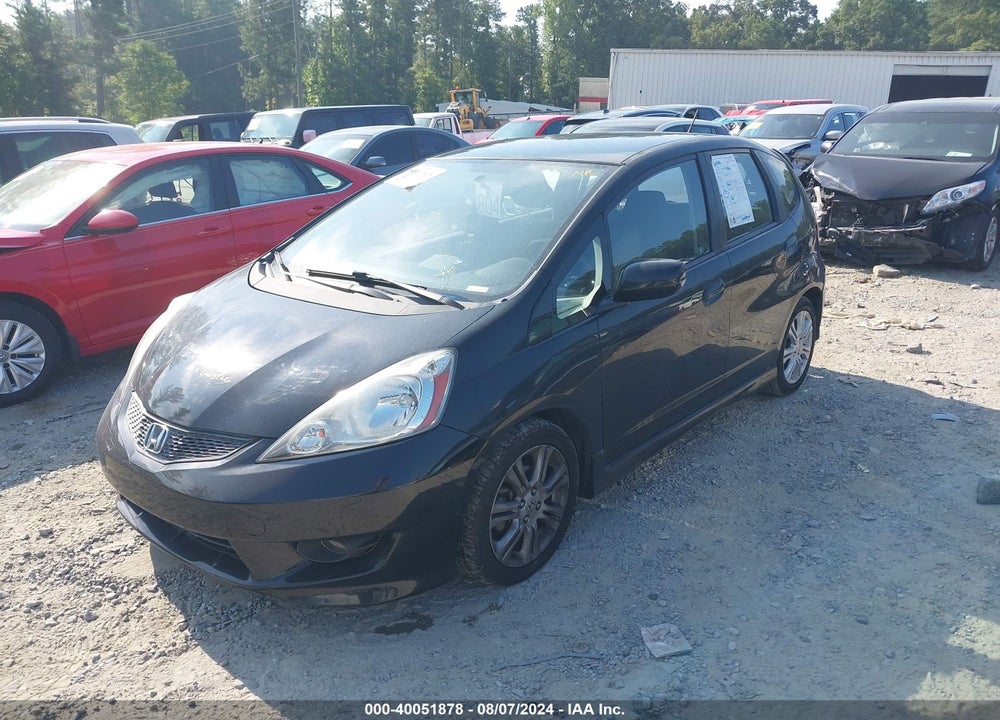 2009 HONDA FIT SPORT VIN: JHMGE886X9S032834