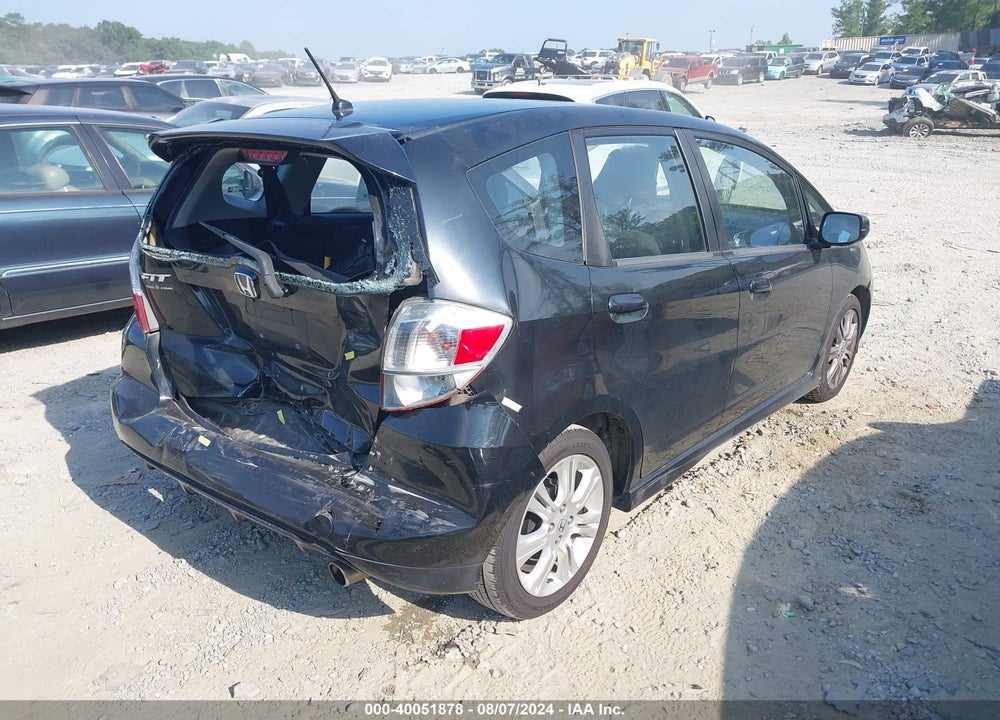 2009 HONDA FIT SPORT VIN: JHMGE886X9S032834