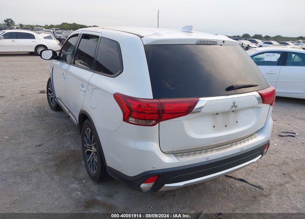 2017 MITSUBISHI OUTLANDER SE/SEL VIN: JA4AD3A39HZ041490
