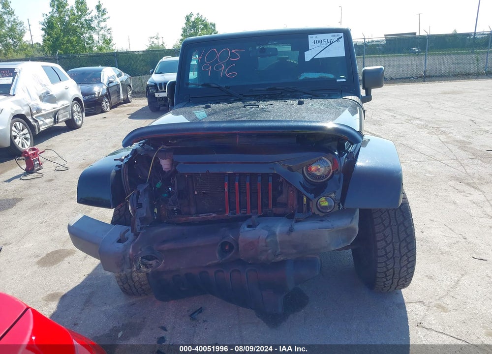 2016 JEEP WRANGLER UNLIMITED SAHARA VIN: 1C4BJWEG1GL226281