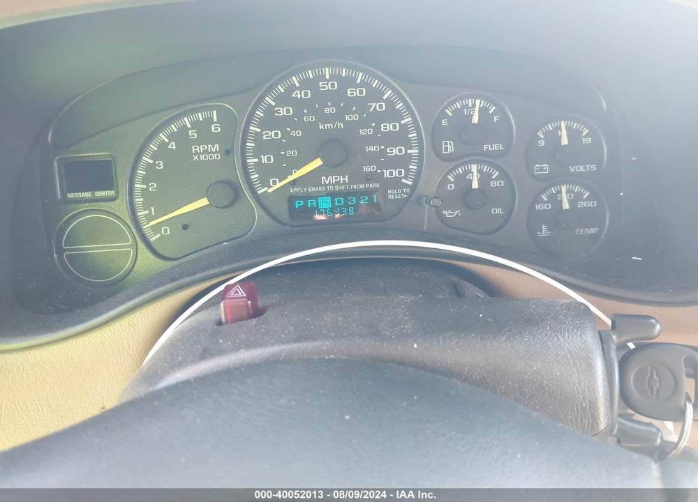 2000 CHEVROLET SILVERADO 1500 LS VIN: 2GCEC19V3Y1199191