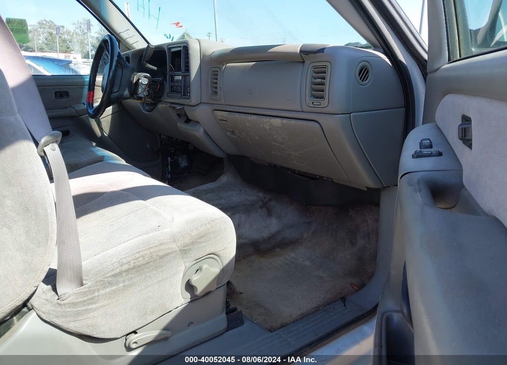 2000 CHEVROLET SILVERADO 1500 LS VIN: 2GCEC19V8Y1325464