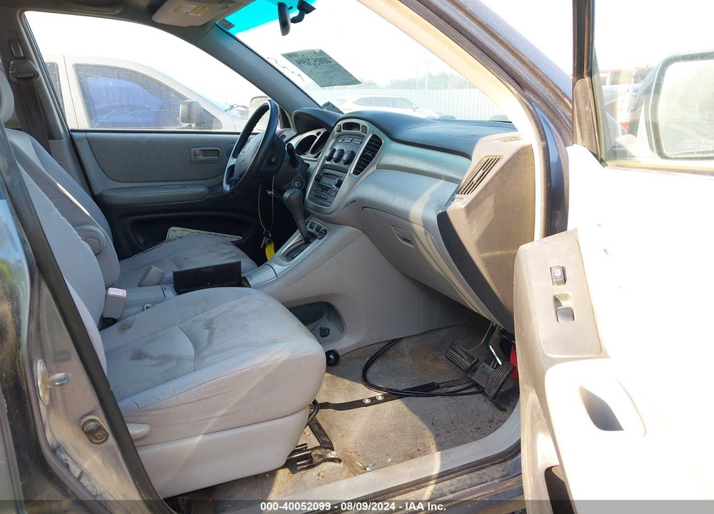 2005 TOYOTA HIGHLANDER VIN: JTEGD21A450116553