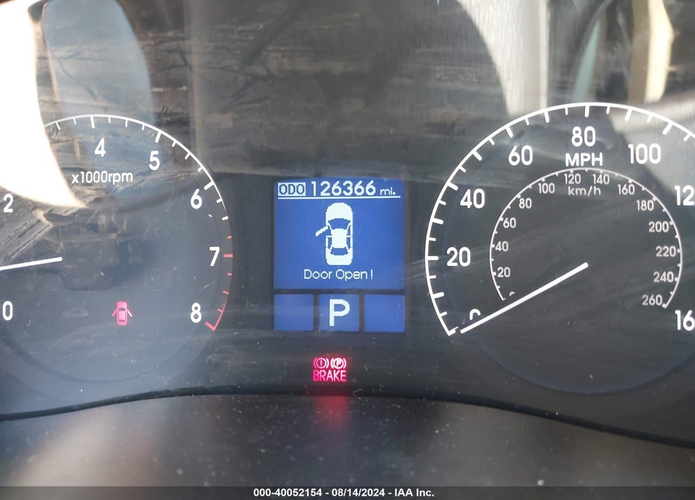 2011 HYUNDAI GENESIS VIN: KMHGC4DE0BU117670