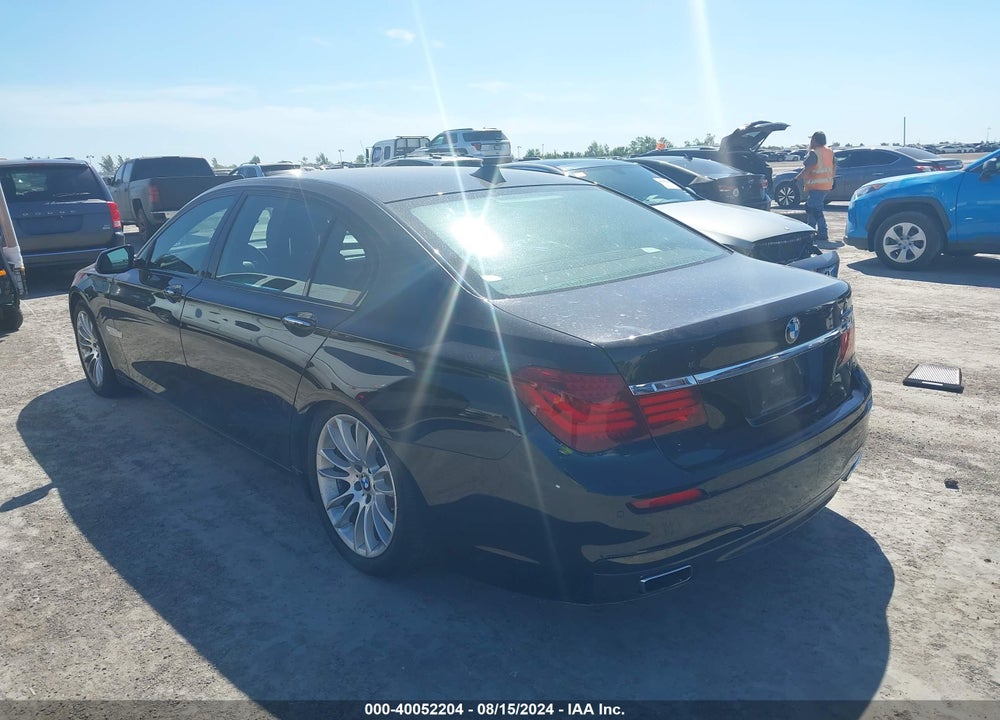 2013 BMW 750LI VIN: WBAYE8C52DD133252