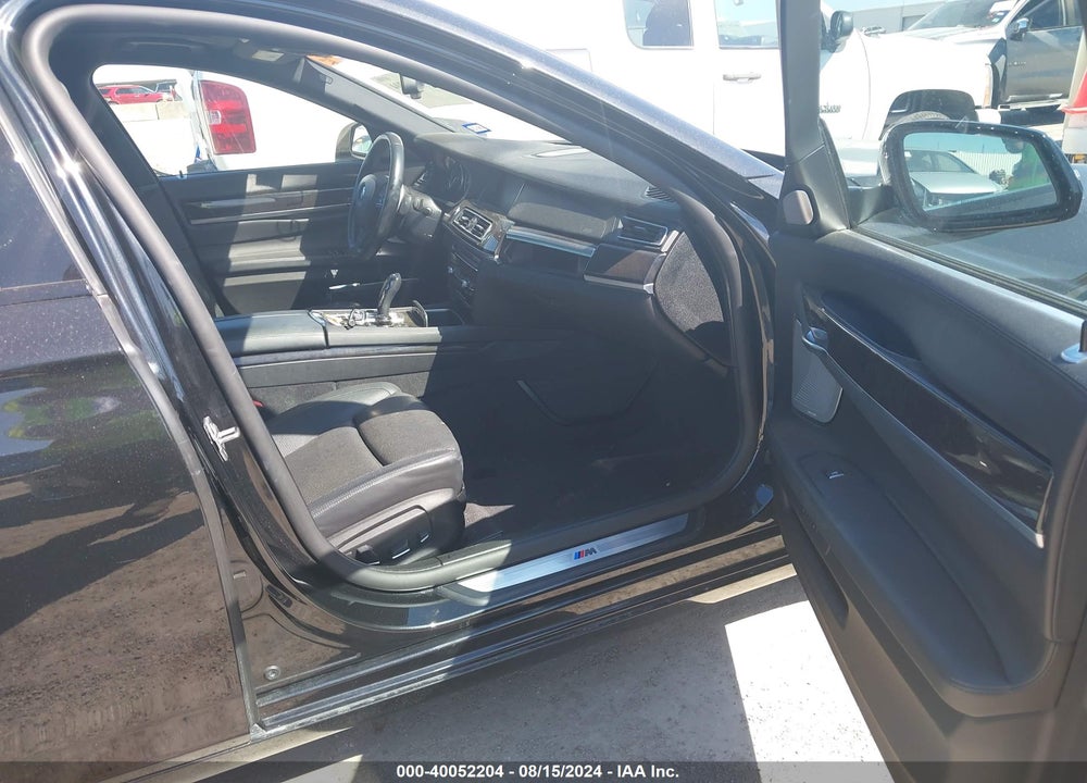 2013 BMW 750LI VIN: WBAYE8C52DD133252
