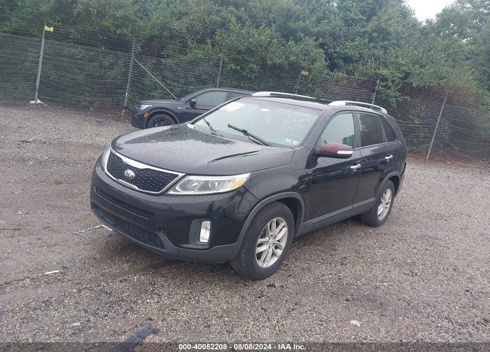 2014 KIA SORENTO LX VIN: 5XYKT4A63EG453556