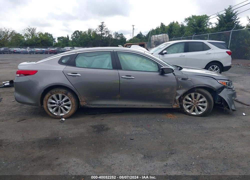 2016 KIA OPTIMA EX VIN: 5XXGU4L32GG111478