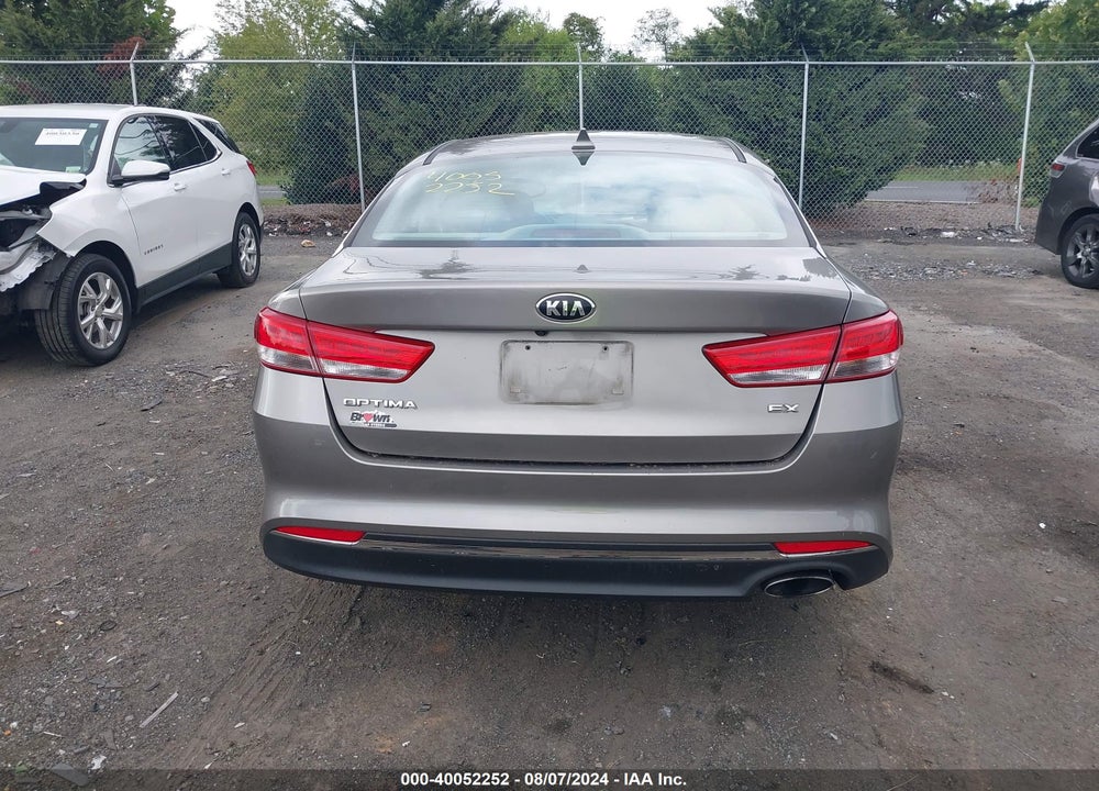 2016 KIA OPTIMA EX VIN: 5XXGU4L32GG111478