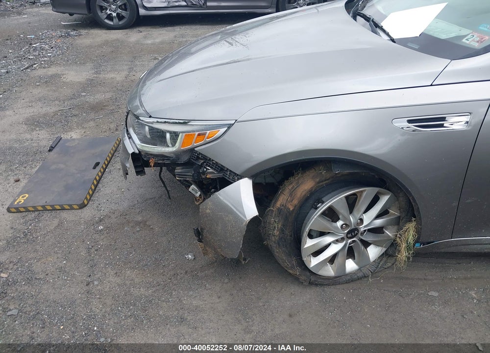 2016 KIA OPTIMA EX VIN: 5XXGU4L32GG111478