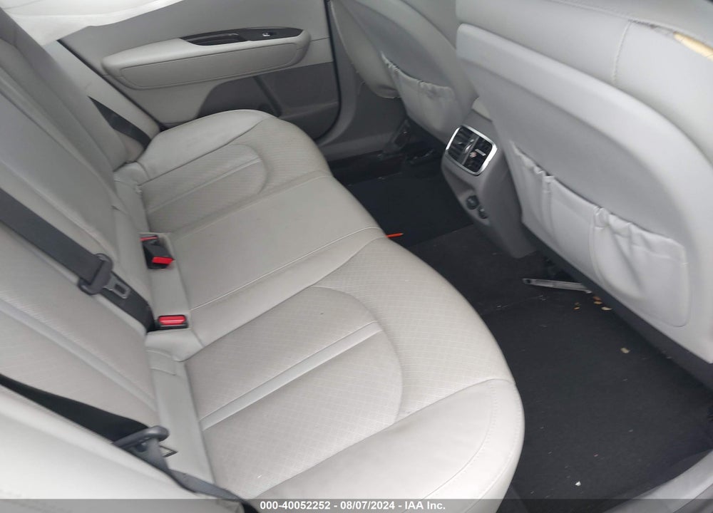 2016 KIA OPTIMA EX VIN: 5XXGU4L32GG111478