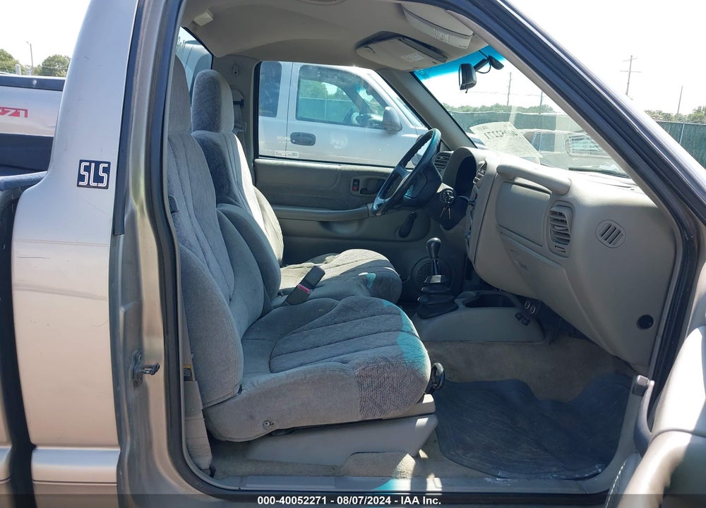 1998 GMC SONOMA SLS VIN: 1GTCS1441WK512728