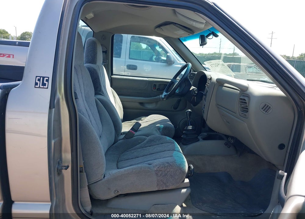 1998 GMC SONOMA SLS VIN: 1GTCS1441WK512728