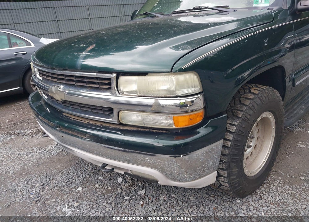 2003 CHEVROLET SUBURBAN 1500 LT VIN: 1GNFK16Z93J326773