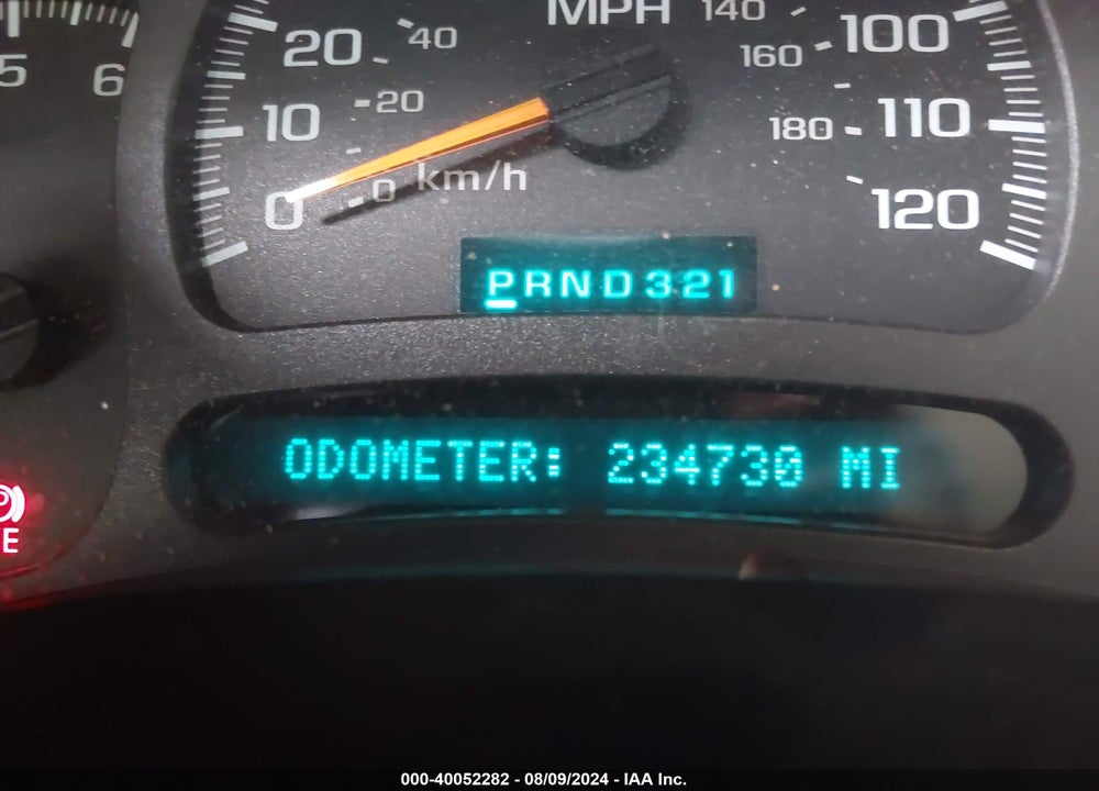 2003 CHEVROLET SUBURBAN 1500 LT VIN: 1GNFK16Z93J326773