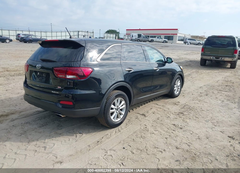 2019 KIA SORENTO 2.4L L VIN: 5XYPG4A30KG584830