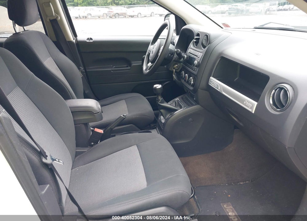 2014 JEEP COMPASS SPORT VIN: 1C4NJCBAXED619599