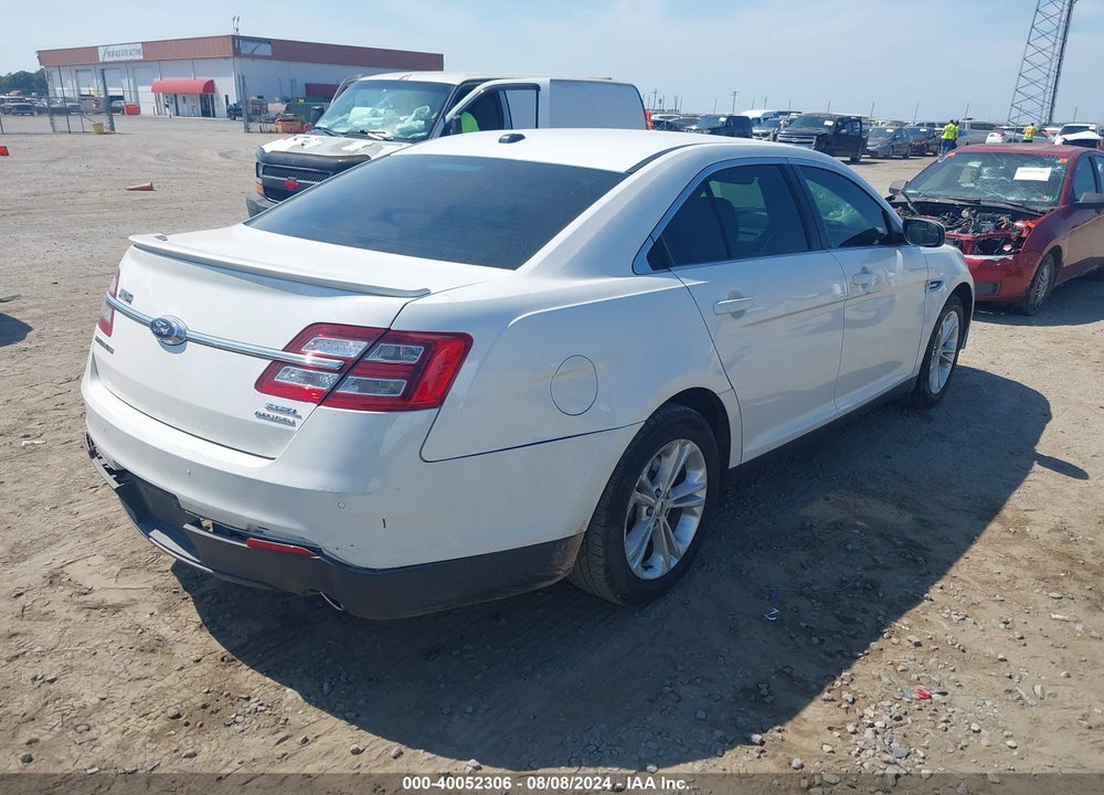 2014 FORD TAURUS SEL VIN: 1FAHP2E82EG143223
