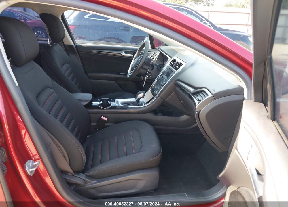 2014 FORD FUSION SE VIN: 3FA6P0HD2ER193357