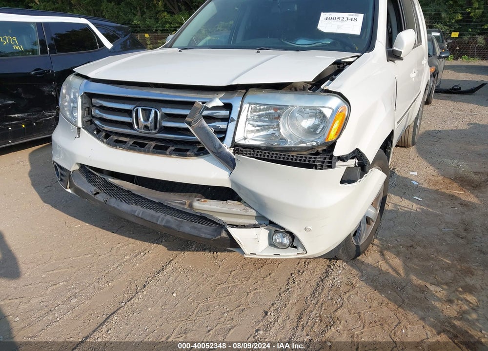 2013 HONDA PILOT TOURING VIN: 5FNYF4H92DB069887