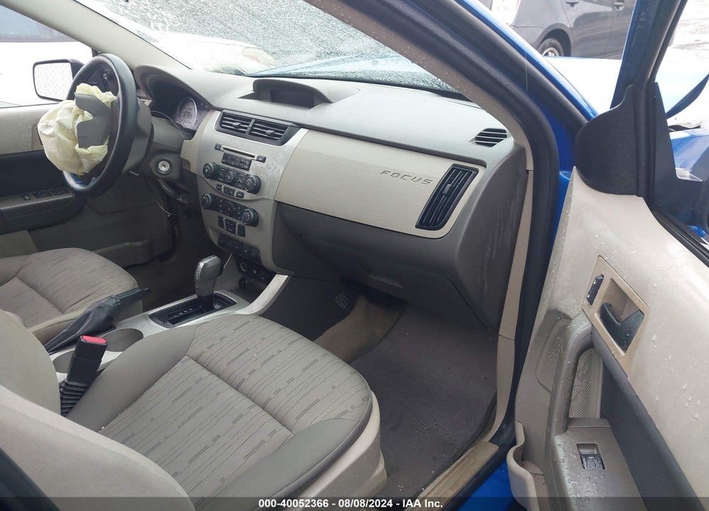 2010 FORD FOCUS SE VIN: 1FAHP3FN4AW146179