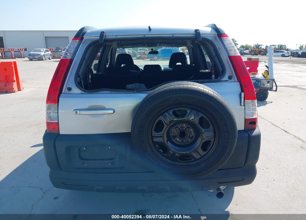 2005 HONDA CR-V VIN: JHLRD68505C015489
