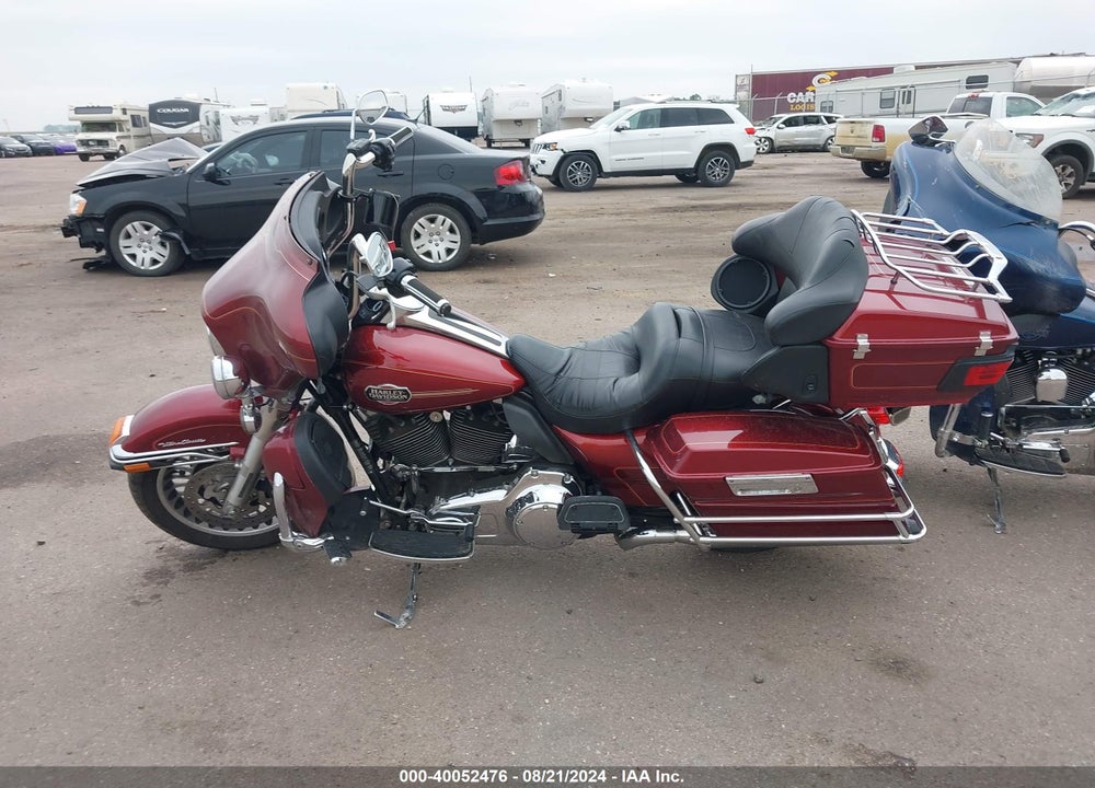2009 HARLEY-DAVIDSON FLHTCU VIN: 1HD1FC4189Y602519