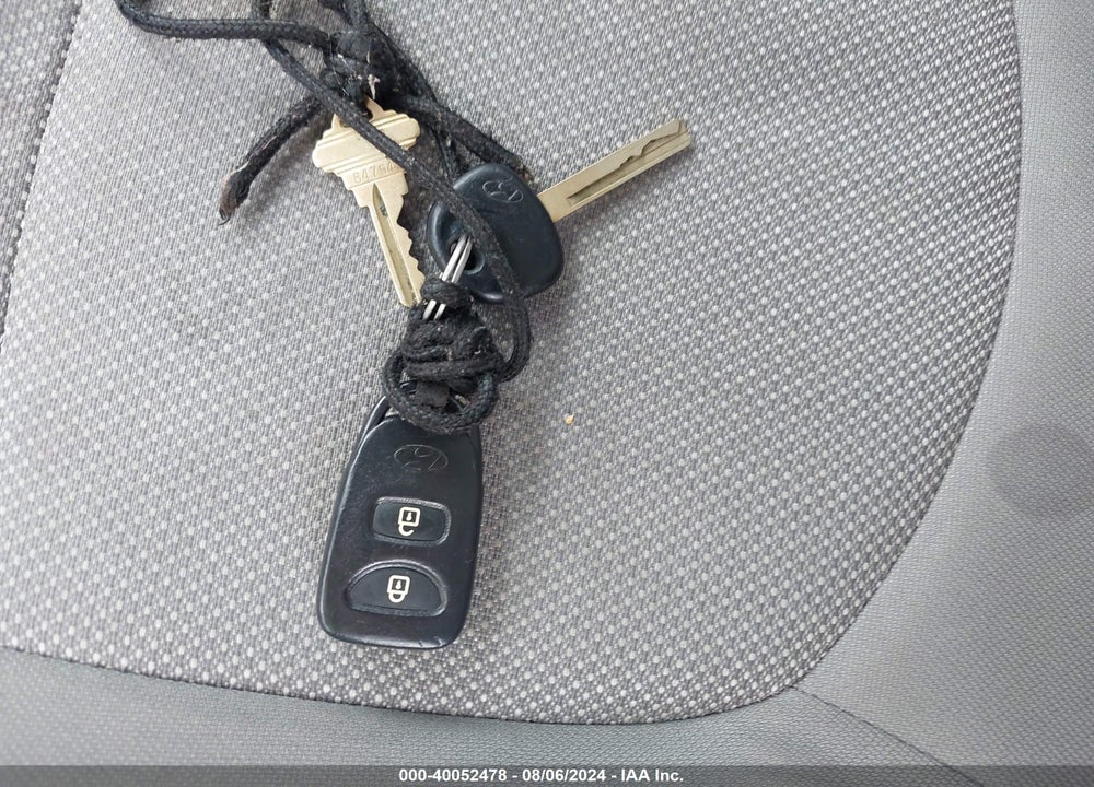 2014 HYUNDAI ACCENT GLS VIN: KMHCT4AE1EU676765