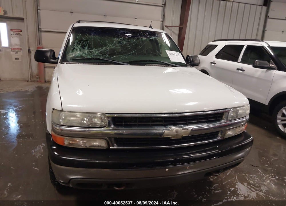 2004 CHEVROLET TAHOE LS VIN: 1GNEK13Z84J271069