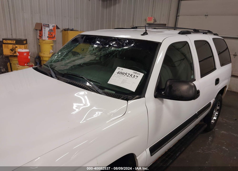 2004 CHEVROLET TAHOE LS VIN: 1GNEK13Z84J271069