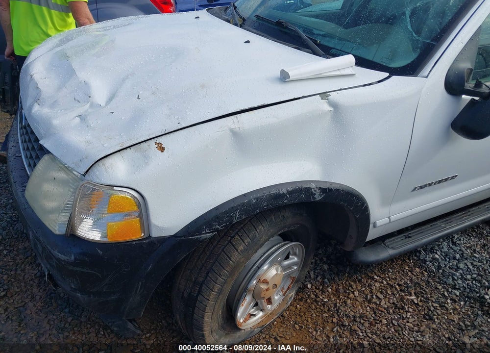 2002 FORD EXPLORER XLS VIN: 1FMDU62E52UB08137