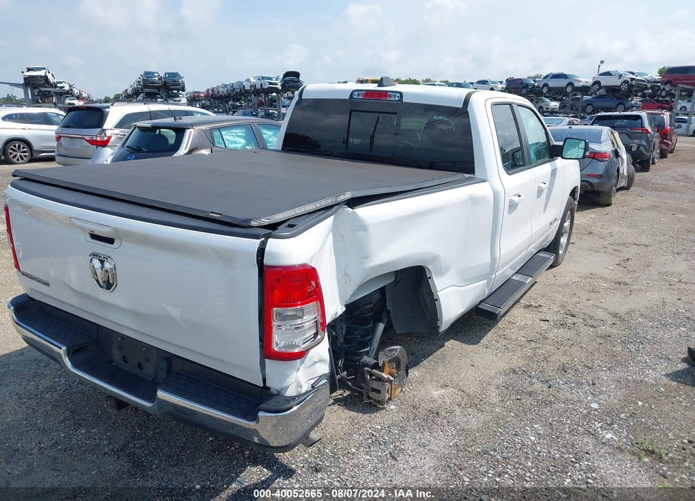 2022 RAM 1500 BIG HORN QUAD CAB 4X2 6'4 BOX VIN: 1C6RREBG5NN276566