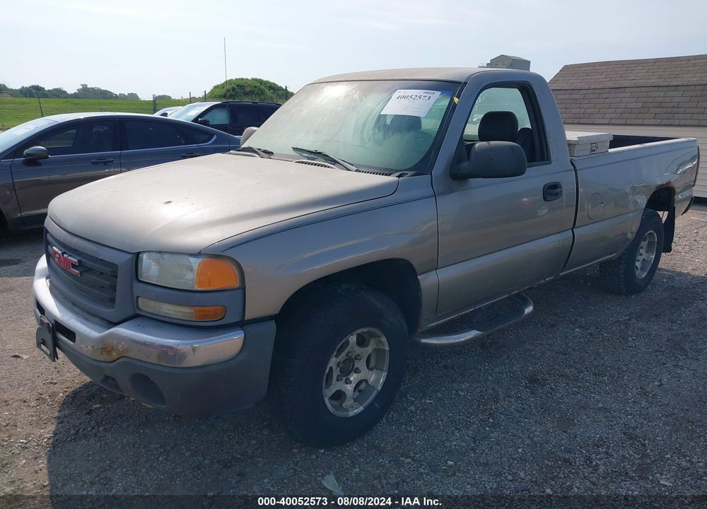 2003 GMC SIERRA 1500 WORK TRUCK VIN: 1GTEK14V33E178648